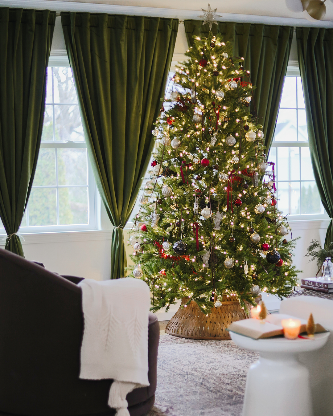 9' King Fraser Fir Artificial Christmas Tree Unlit - Image 2