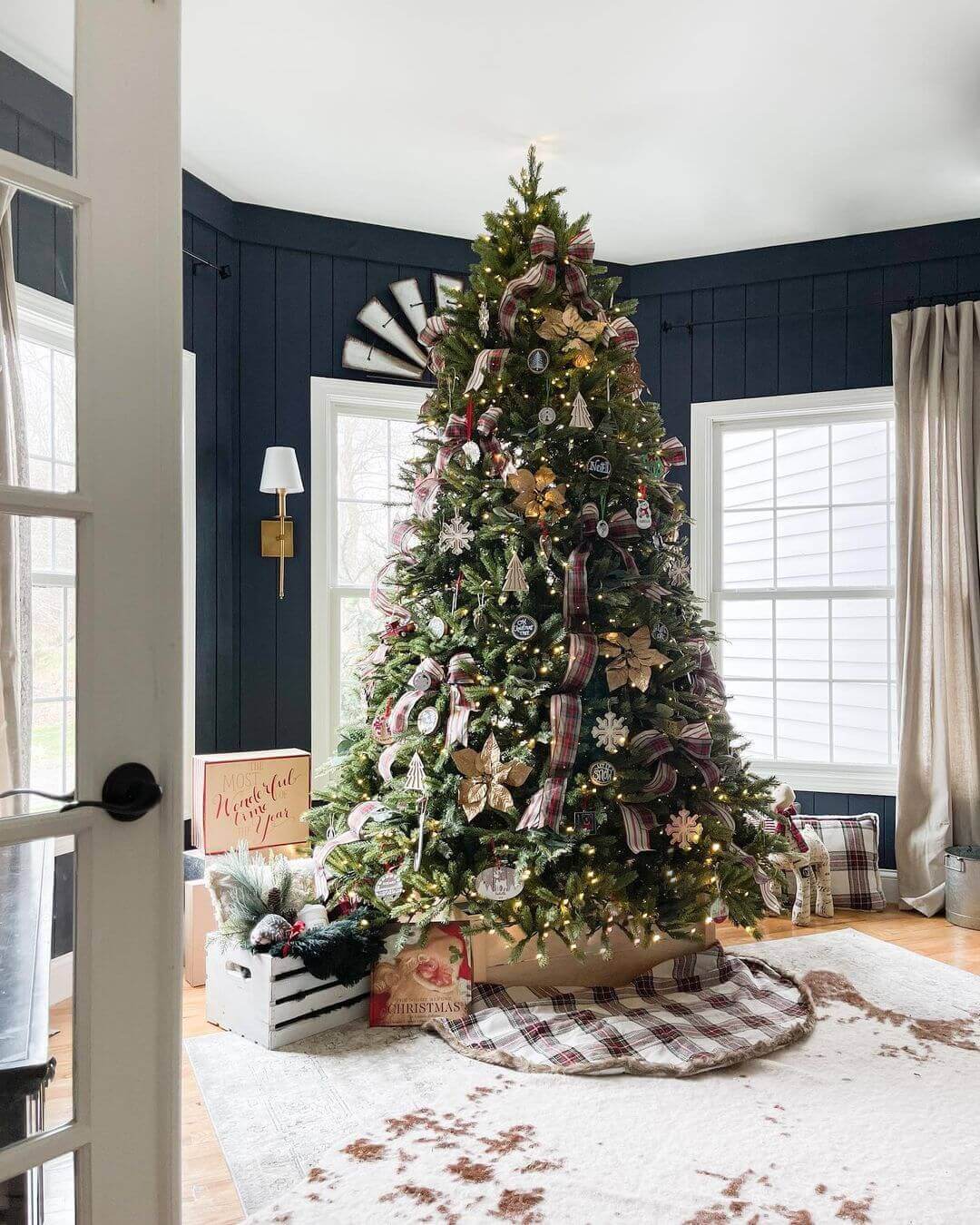 9' King Fraser Fir Artificial Christmas Tree Unlit - Image 4
