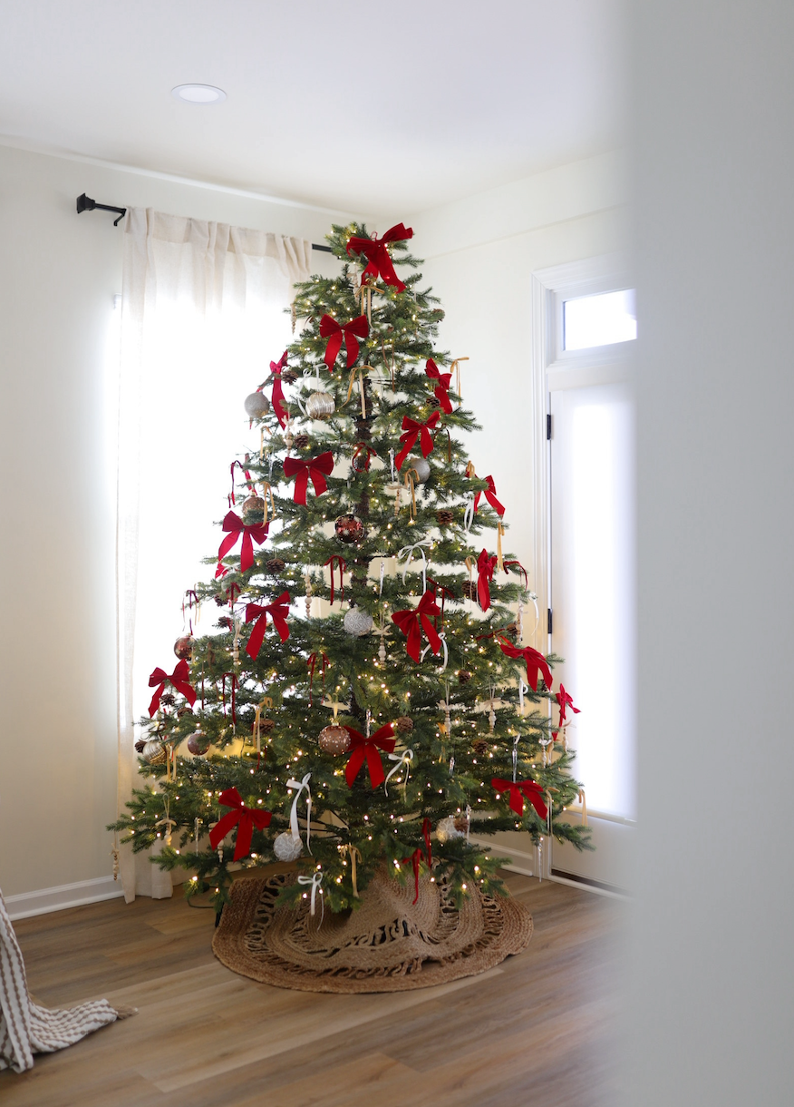 7.5' Rushmore Fir Artificial Christmas Tree Unlit - Image 2