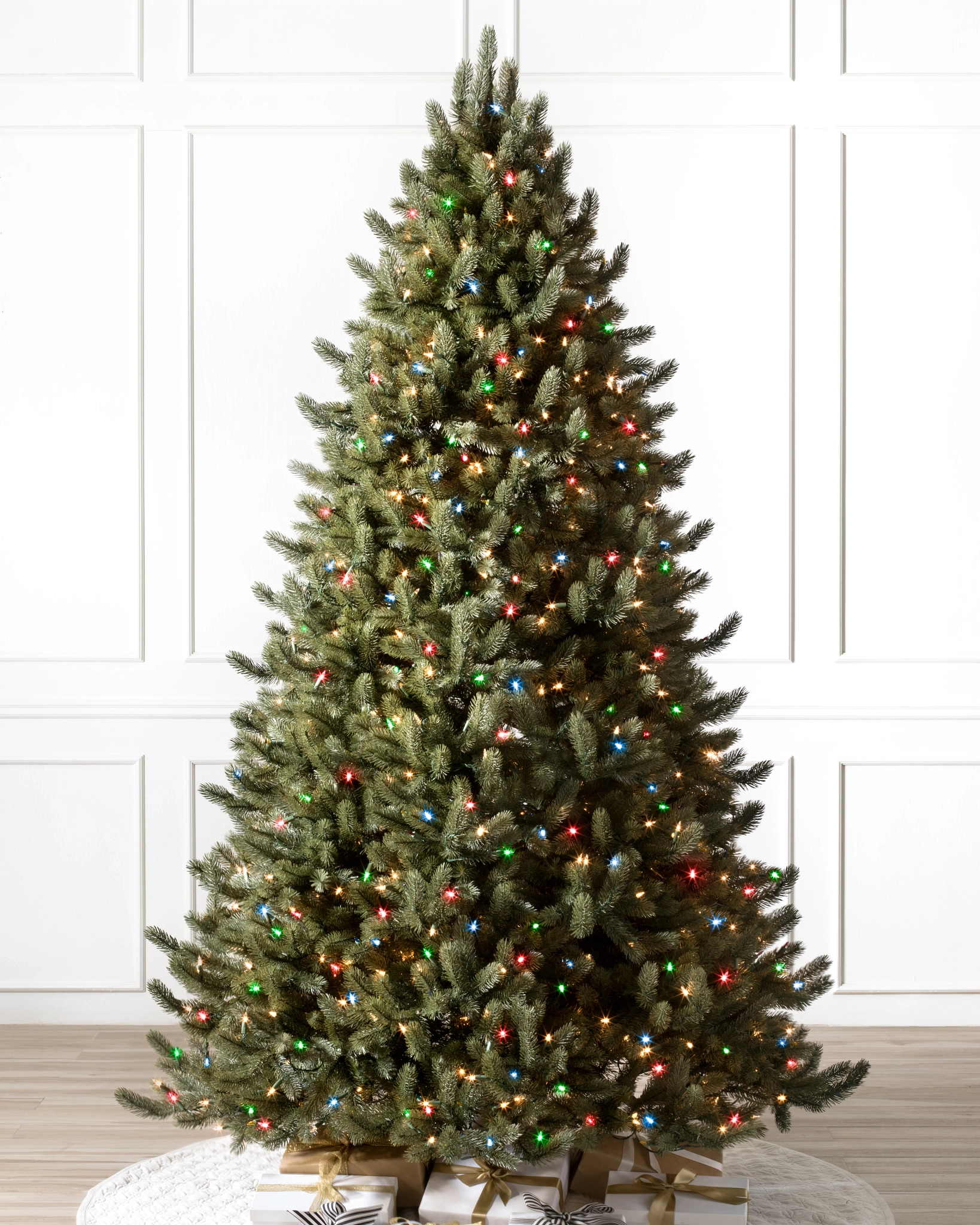 Vermont White Spruce Christmas Tree - Image 4
