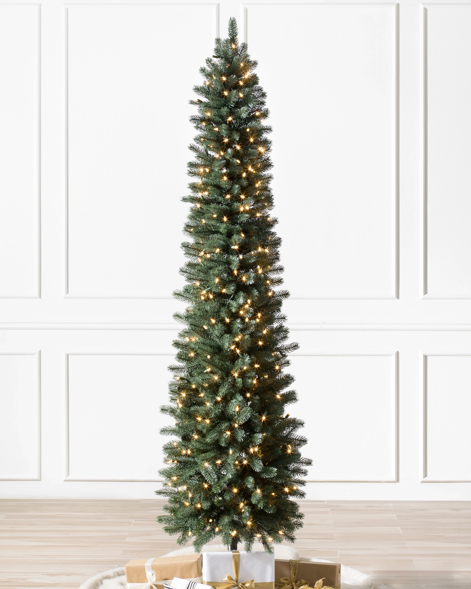 Sonoma Slim Christmas Tree
