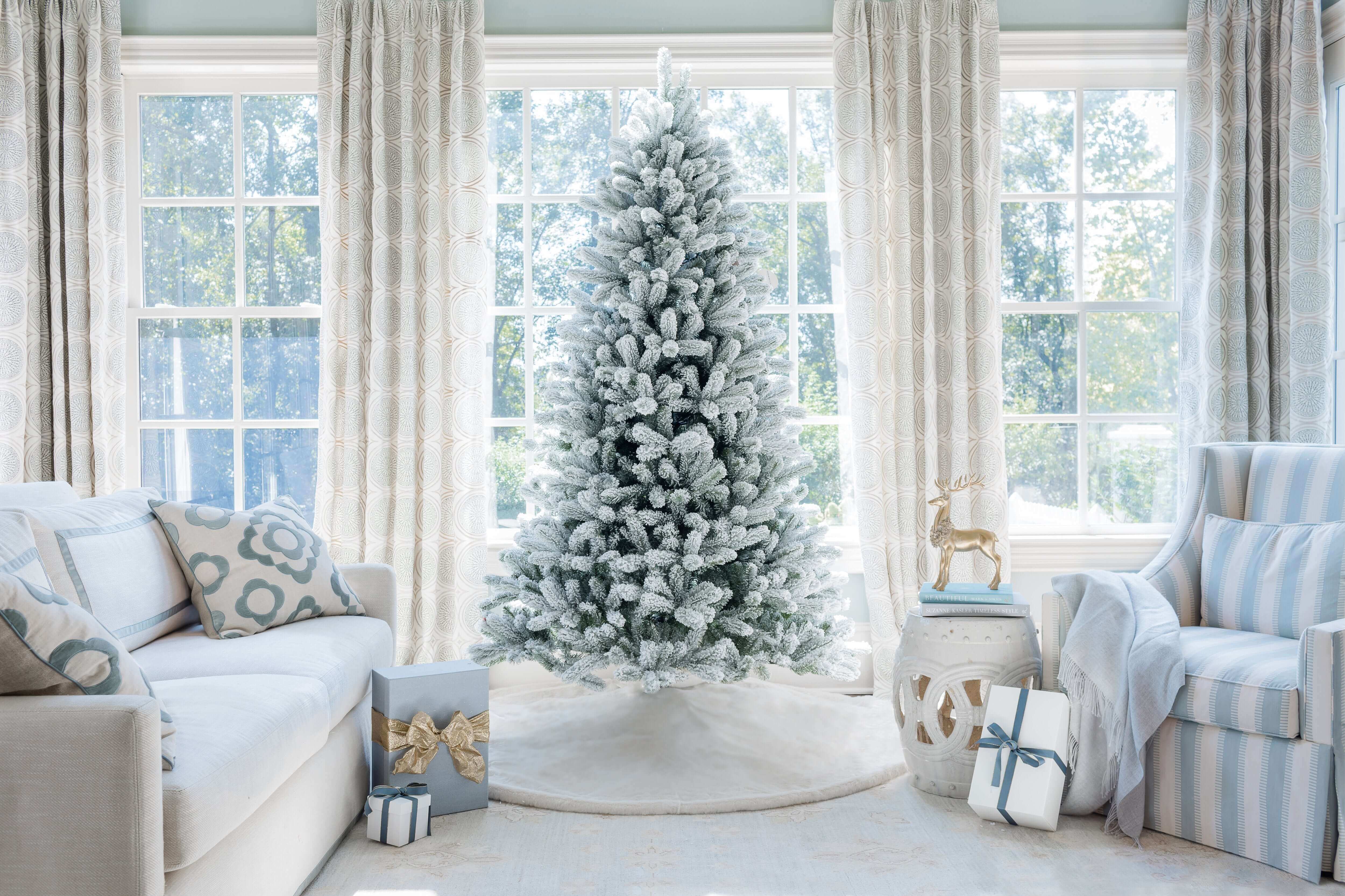 7.5' King Flock® Tree with Warm White LED Lights - OPEN BOX - FINAL SALE - Image 2