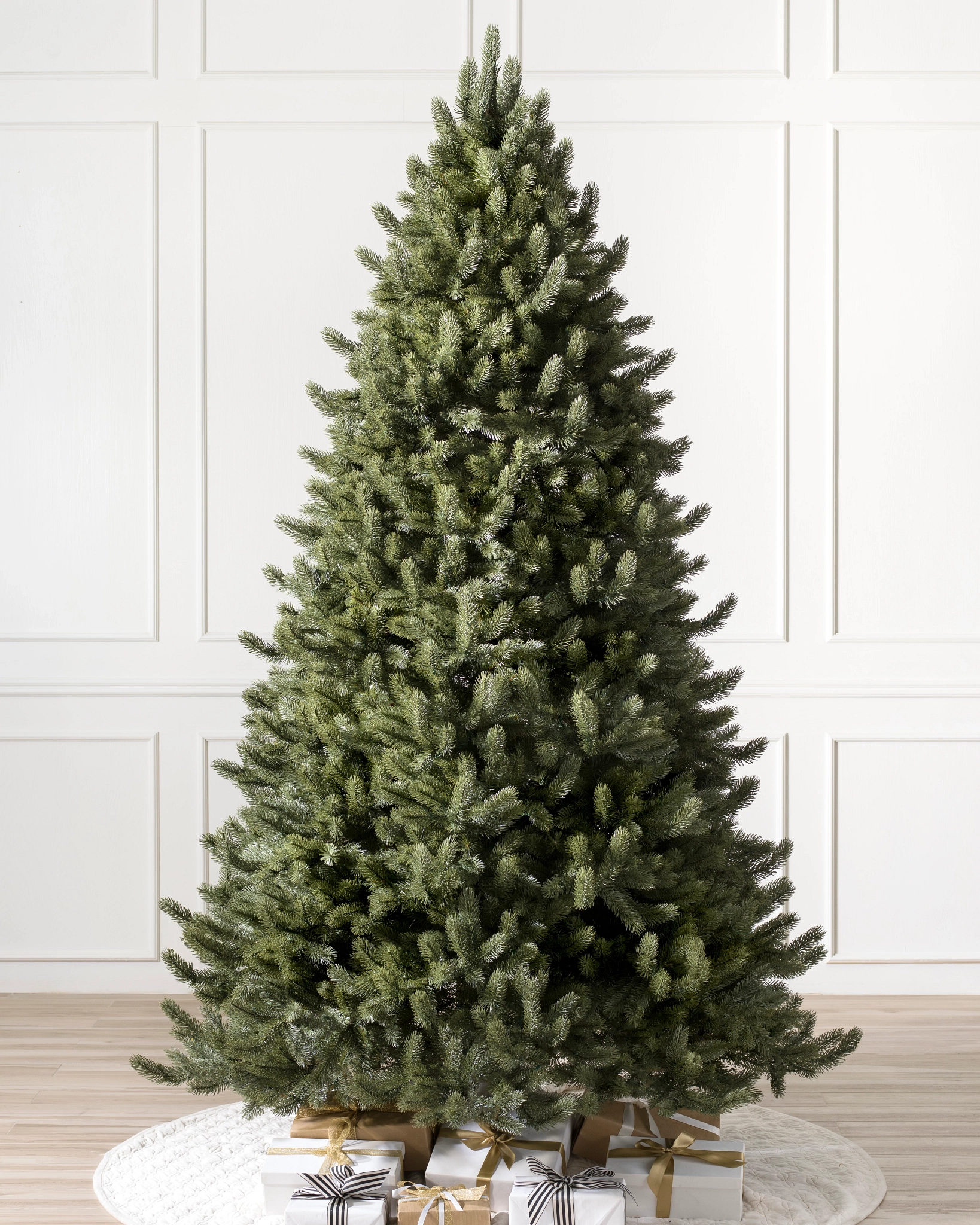 Vermont White Spruce Christmas Tree - Image 4